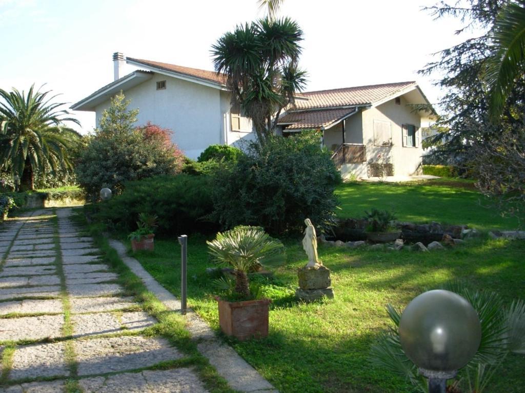 B&B Villa Sans Souci Civitavecchia Exteriör bild
