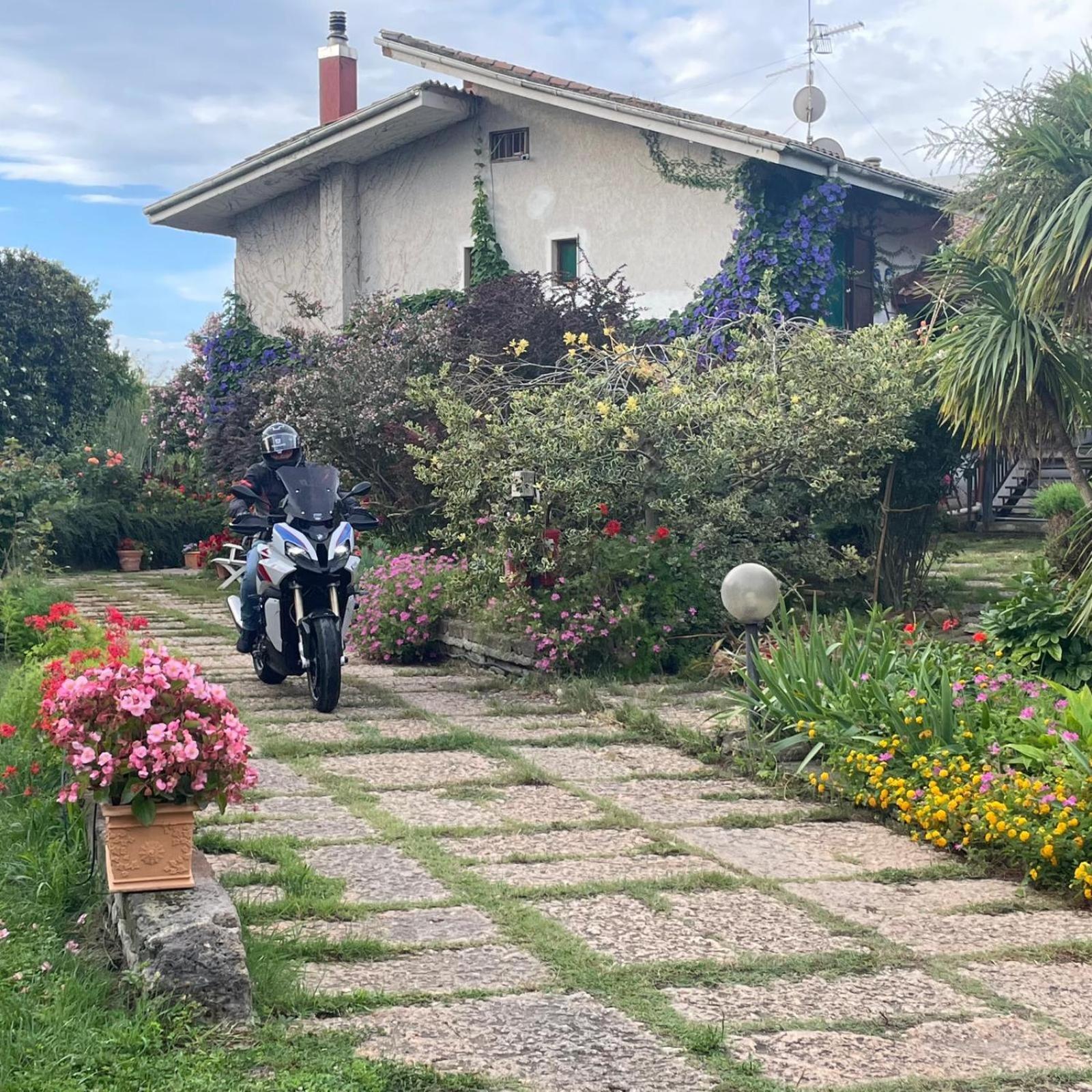 B&B Villa Sans Souci Civitavecchia Exteriör bild